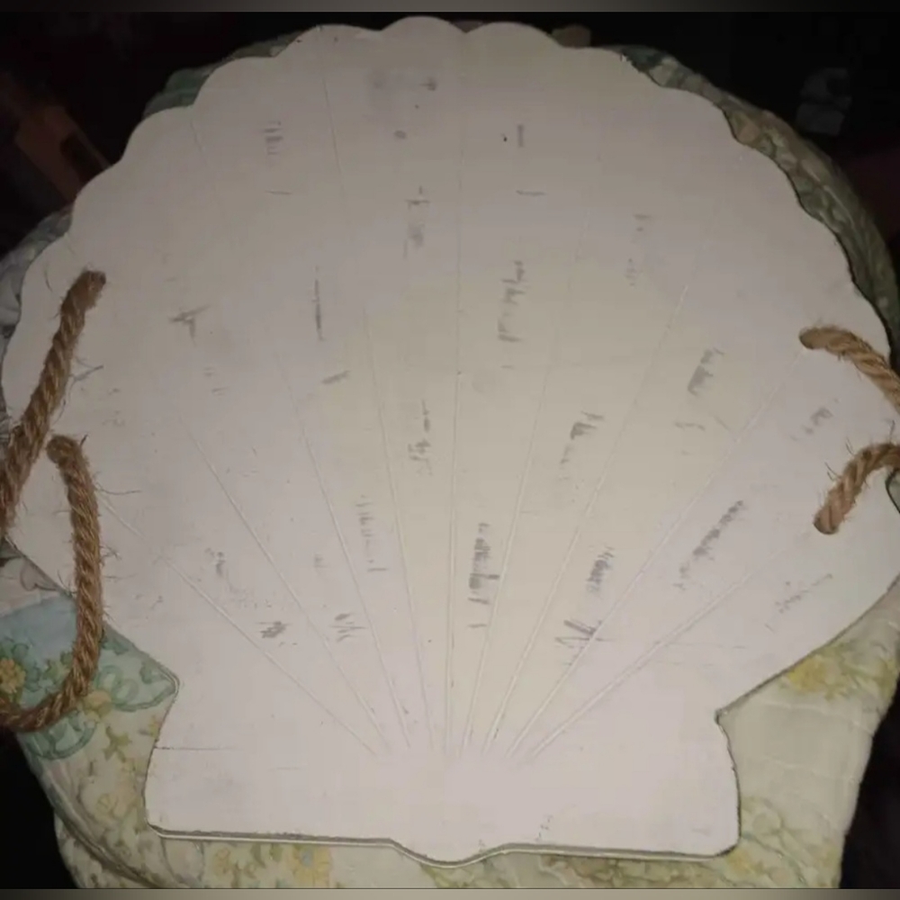 Seashell serving tray